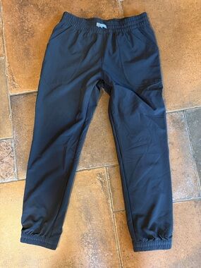 Patagonia Black Boy’s Joggers Size 12 Youth Unisex NWOT Athletic Hiking Sports